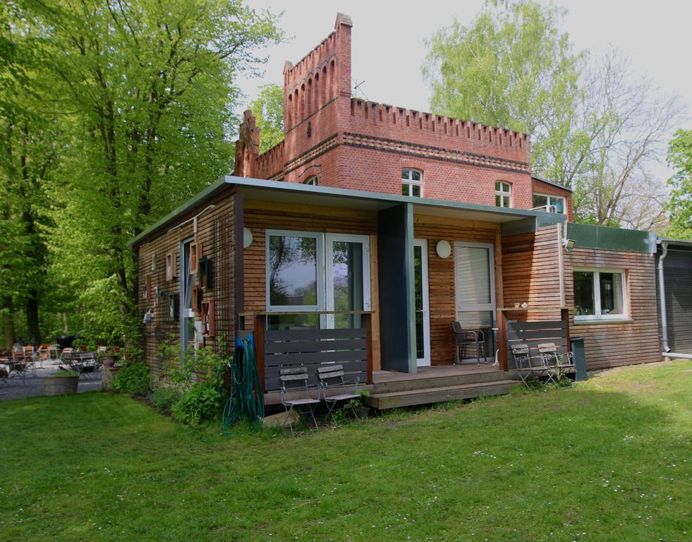 Landhaus Dessau Екстериор снимка